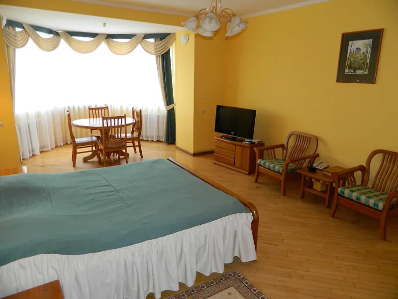 Hotel Obolon Kyiv