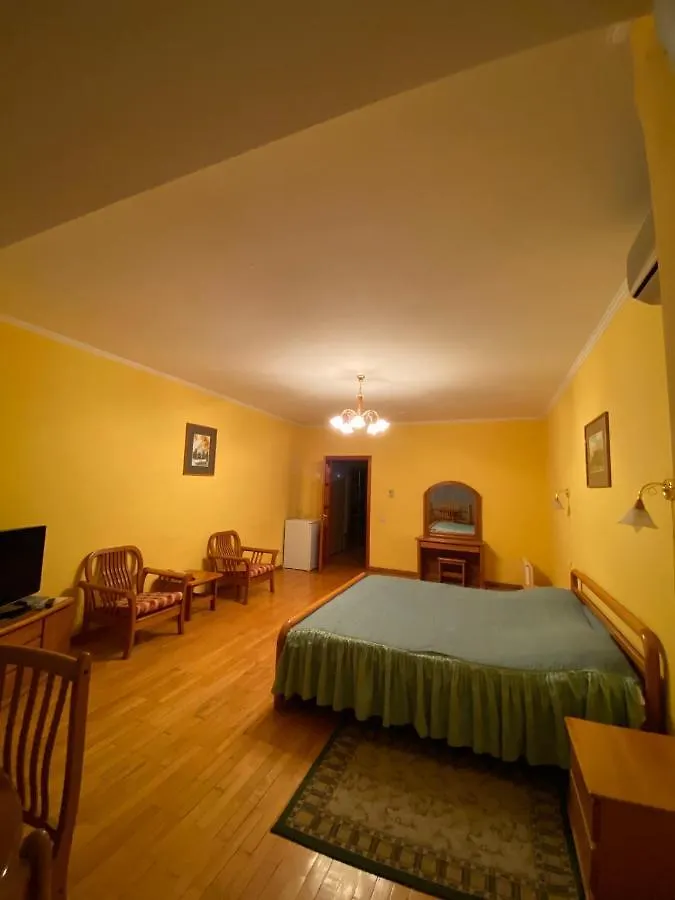 Hotel Obolon Kyiv 3*,
